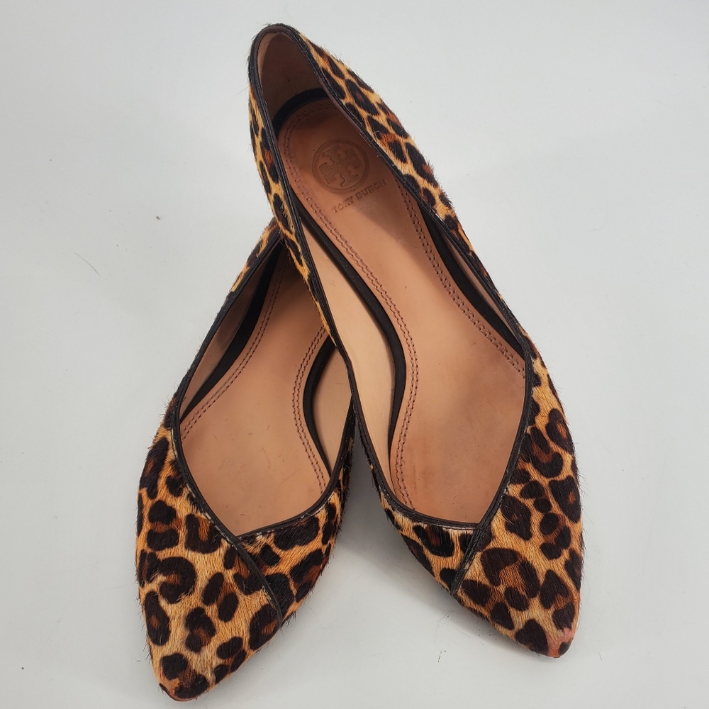 Tory Burch Nicki Leopard Calf Hair Pointed Toe Flats Size 9